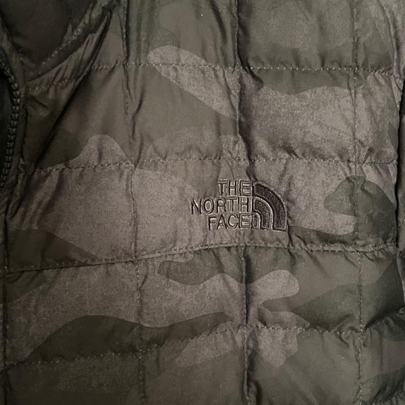 The North Face Women's ThermoBall Eco Jacket - Picture 6 of 7